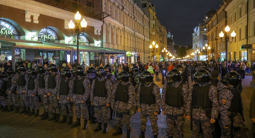 Shperthejne protestat kunder Putinit ne Rusi, mbi 1000 te arrestuar